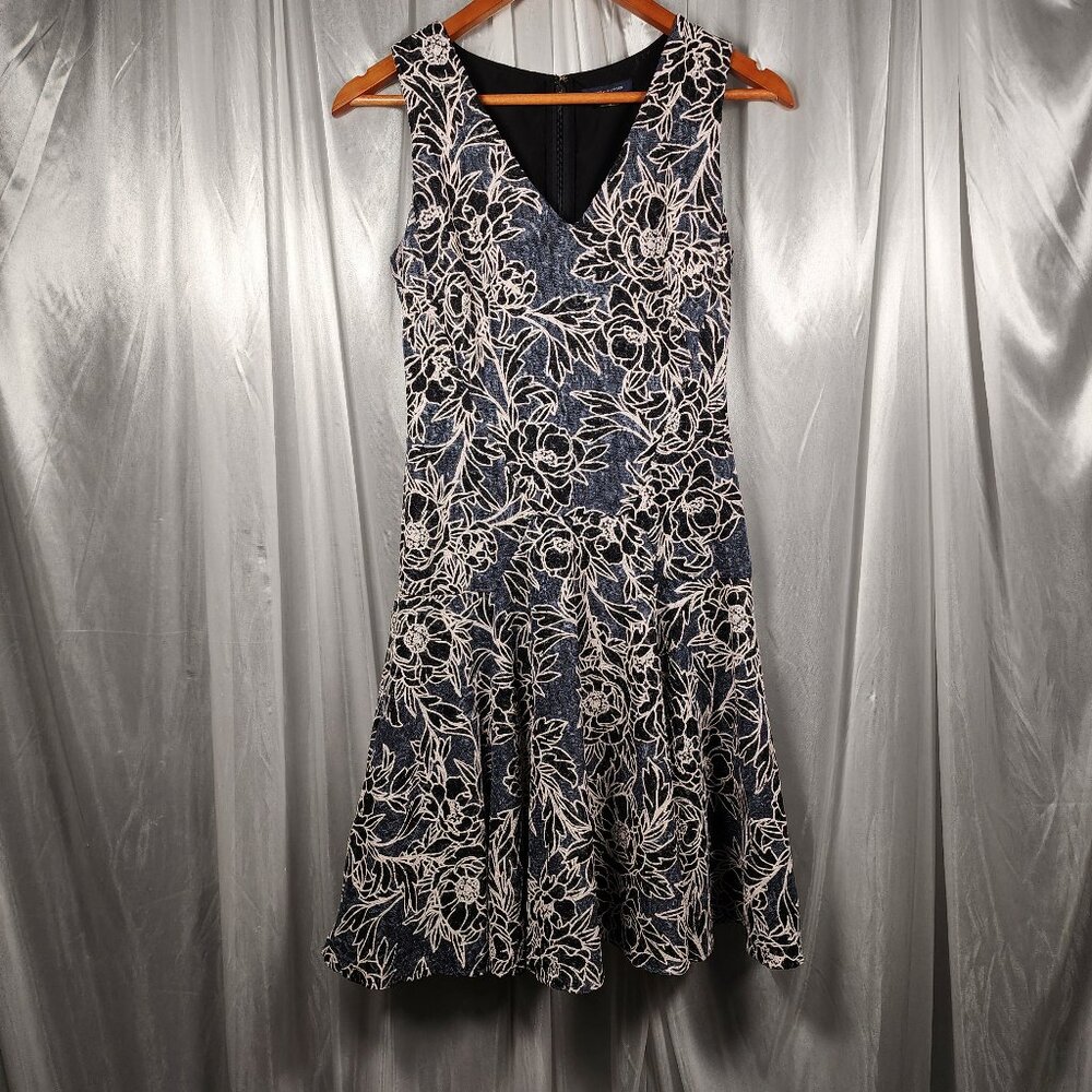 Tommy Hilfiger Embroidered Lace Dress